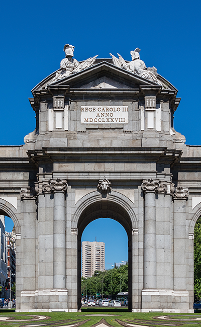 Puerta de Alcalá [Diego Delso CC BY-SA 4.0]