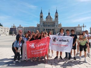 5 Ventajas de estudiar español en Idiomas Carlos V Madrid